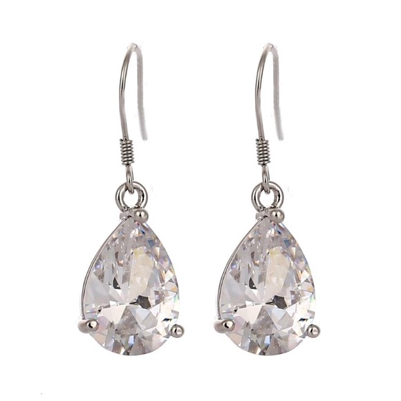 NEW!💙💎TEARDROP! CZ SET💎💙PEAR! GORGEOUS! BLING! - Picture 2 of 7